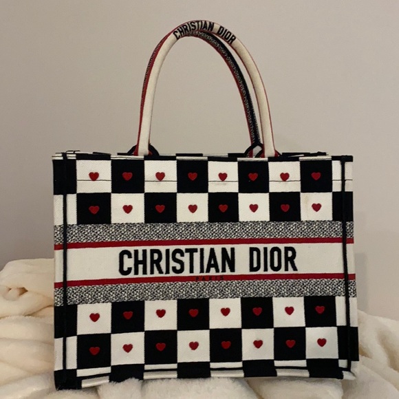 Christian Dior tote - Picture 1 of 1